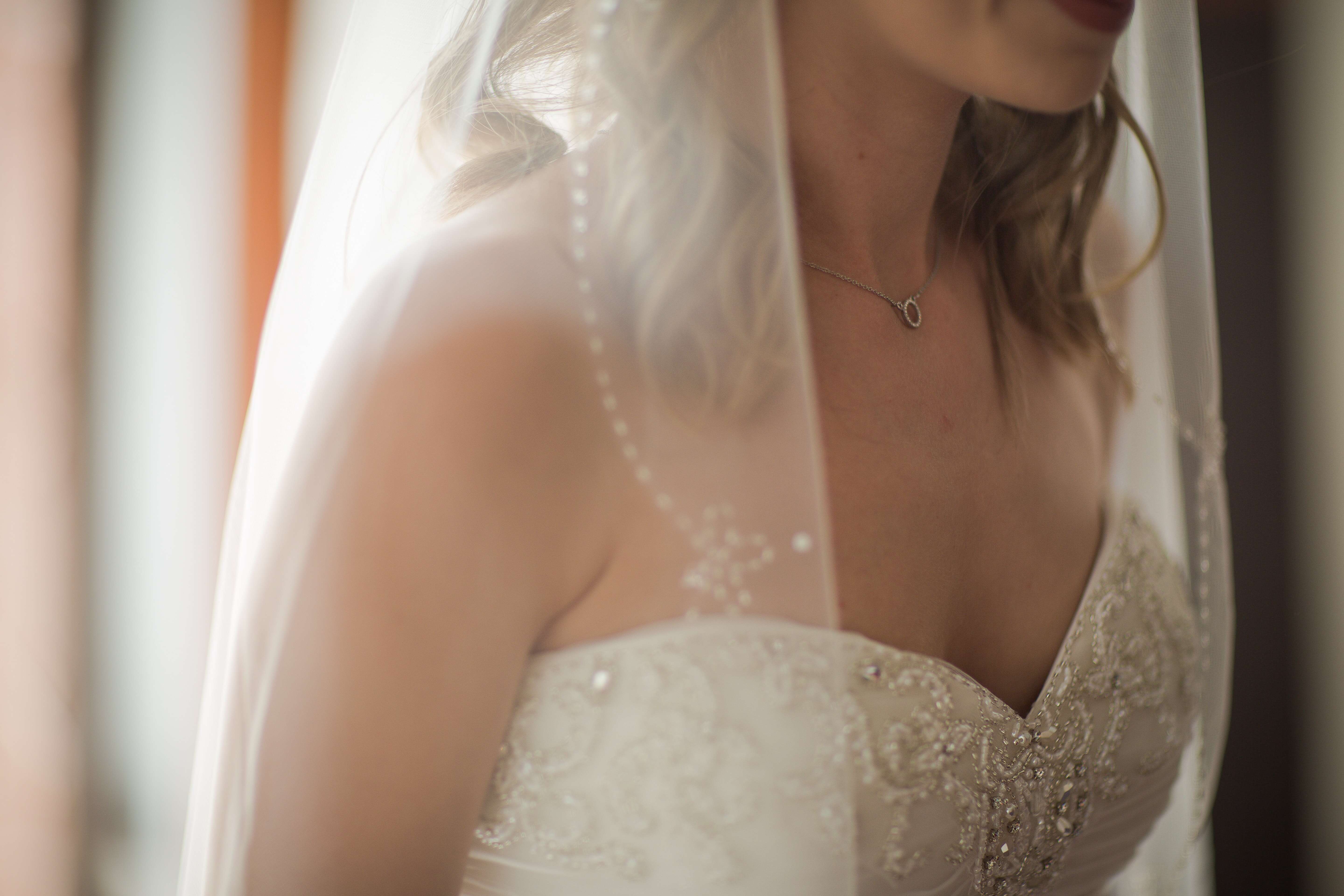How to Ship a Wedding Dress by Post or Courier